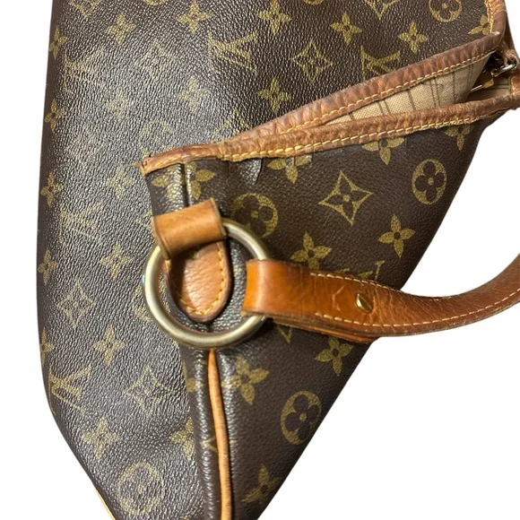 Louis Vuitton Monogrammed Delightful MM - Picture 5 of 13